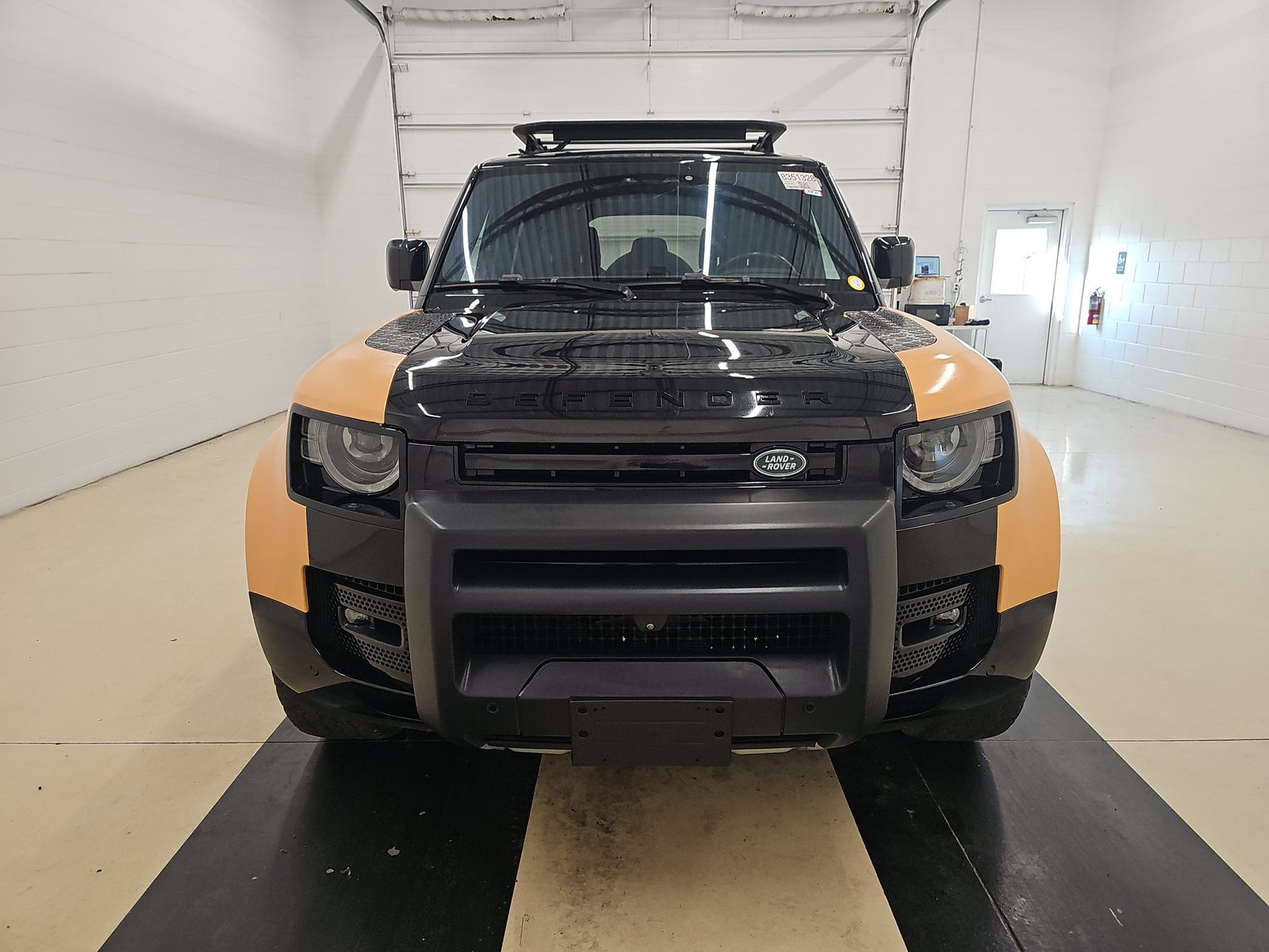 land rover defender 2022 SALE27RU8N2069618 image land rover defender 2022 SALE27RU8N2069618 image